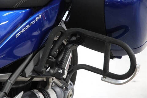 2017 Kawasaki CONCOURS 1