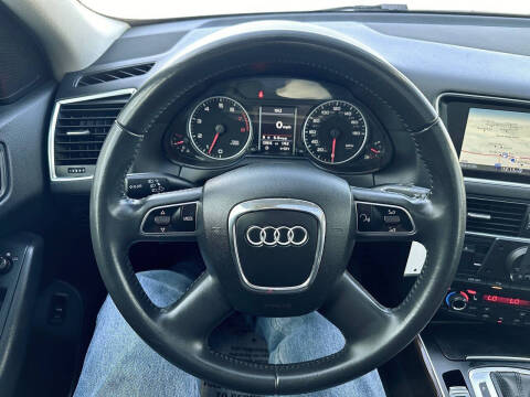 2010 Audi Q5 3.2 quattro Premium Plus