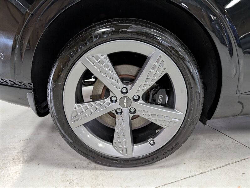 2023 Genesis GV70 2.5T Standard