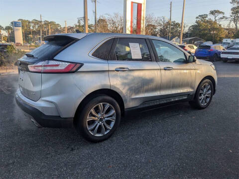 2024 Ford Edge Titanium