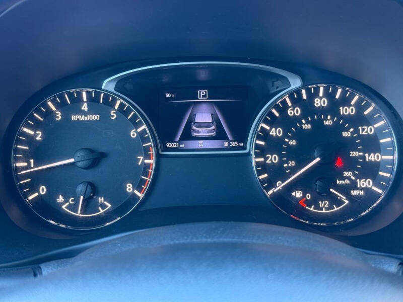 2019 Nissan Pathfinder S