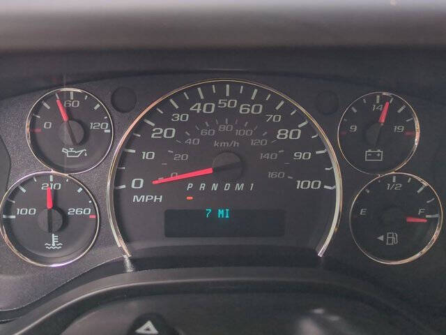 2025 Chevrolet Express 2500