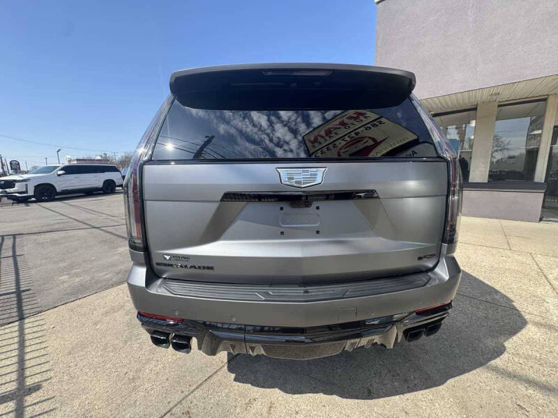2026 Cadillac Escalade-V