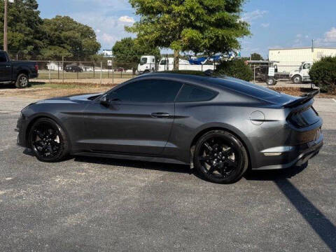 2020 Ford Mustang EcoBoost
