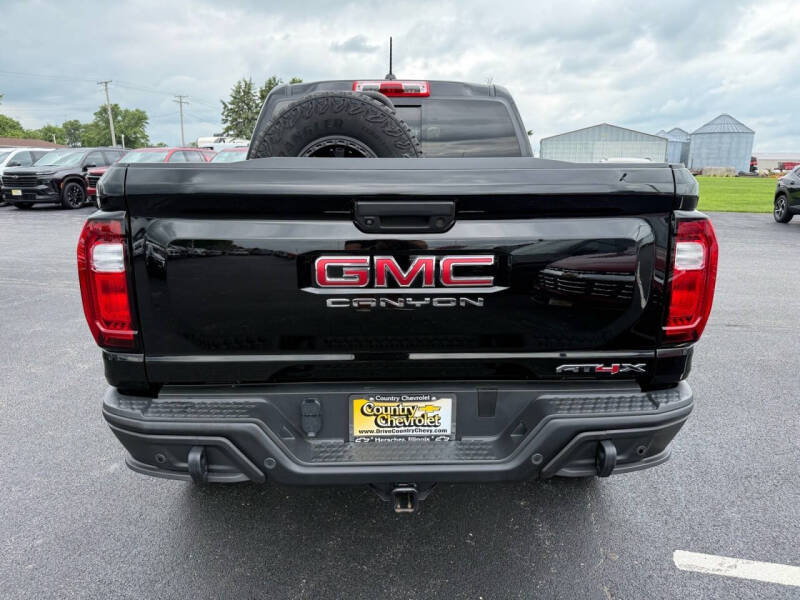 2024 GMC Canyon AT4X