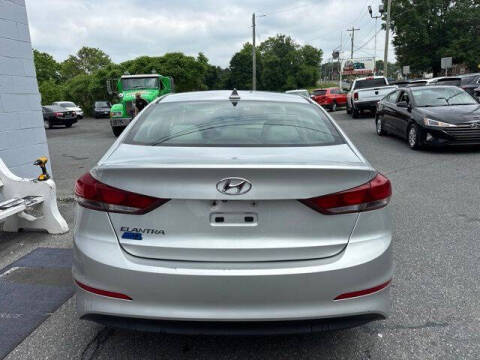 2018 Hyundai Elantra