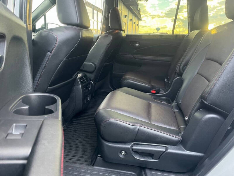 2022 Honda Pilot Black Edition