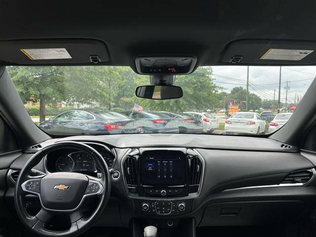 2022 Chevrolet Traverse LT Cloth