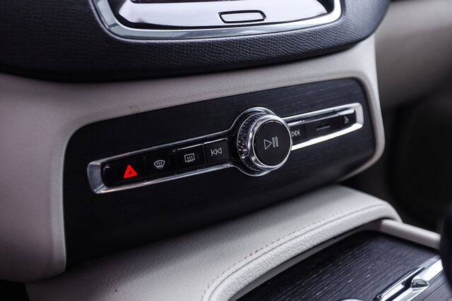 2020 Volvo XC90
