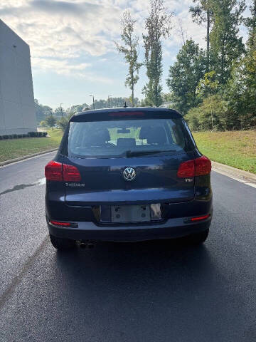 2016 Volkswagen Tiguan 2.0T SE