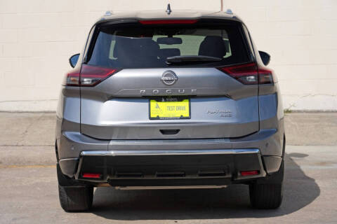 2024 Nissan Rogue Platinum