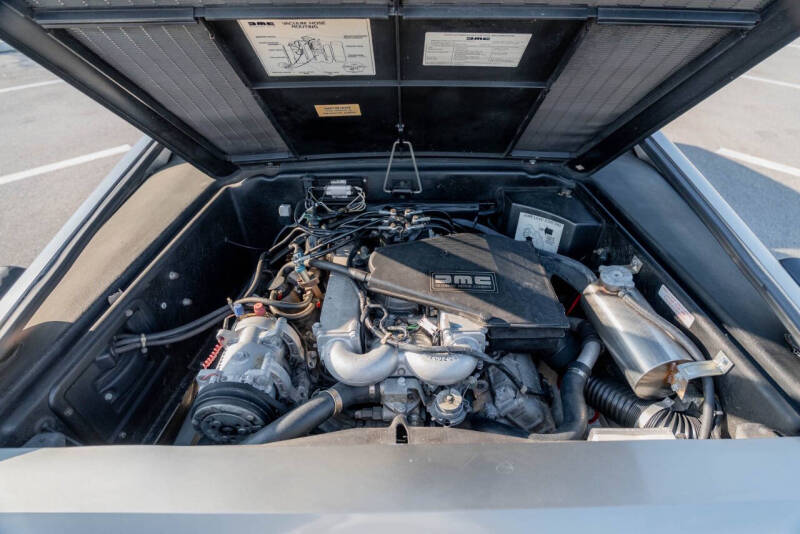 1981 DeLorean DMC-12