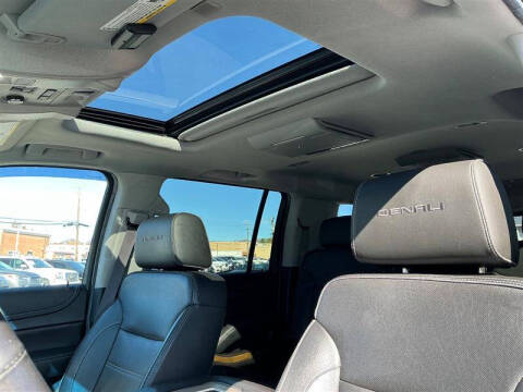 2017 GMC Yukon XL Denali