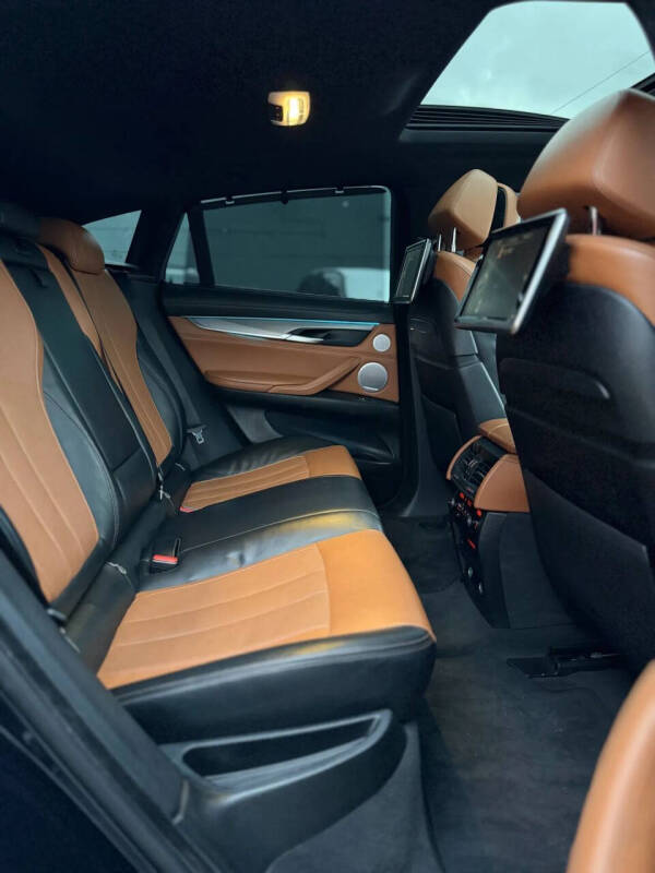 2016 BMW X6 xDrive50i