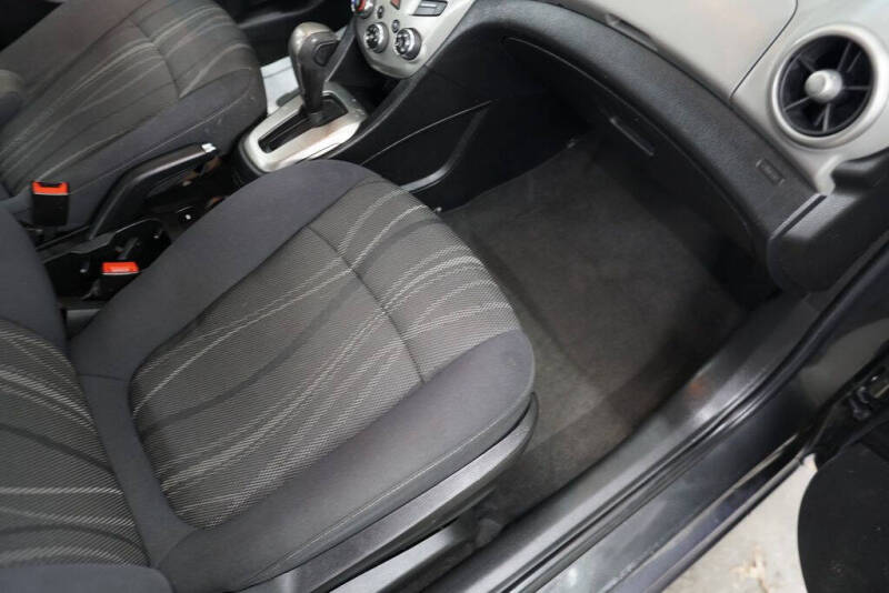 2015 Chevrolet Sonic LT Auto