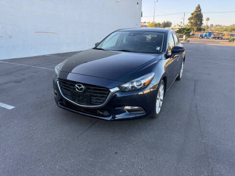 2017 Mazda MAZDA3 Touring