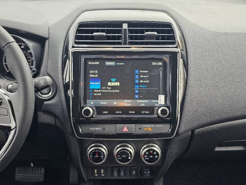 2025 Mitsubishi Outlander Sport SE