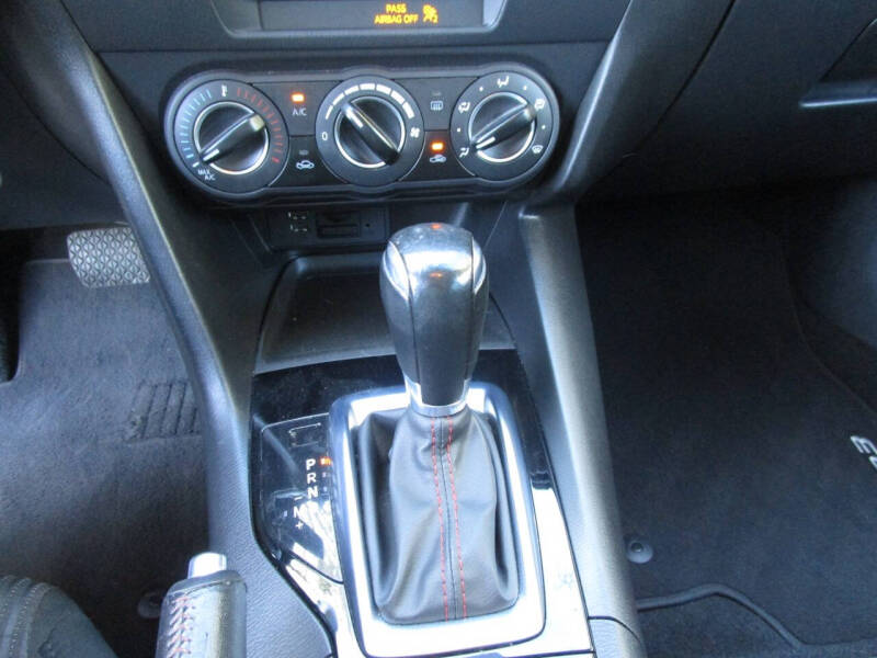 2015 Mazda MAZDA3 i Touring