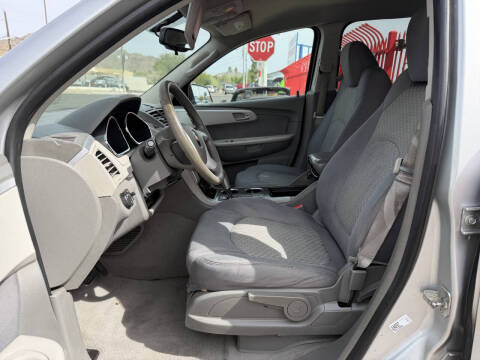 2012 Chevrolet Traverse LS