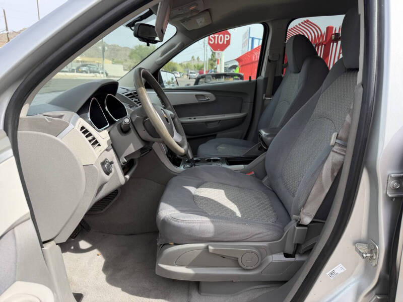 2012 Chevrolet Traverse LS