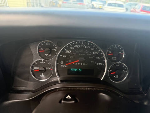 2023 Chevrolet Express 2500