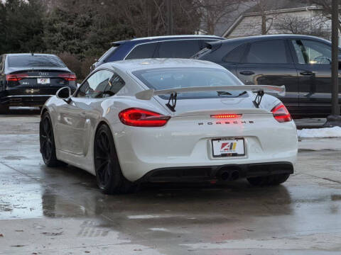2016 Porsche Cayman GT4