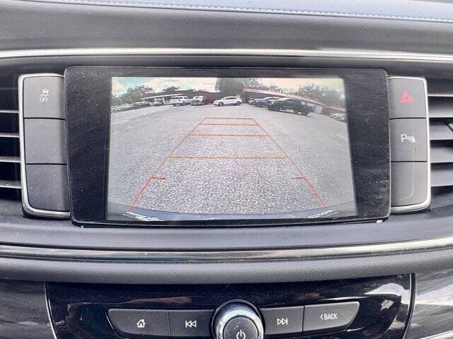 2018 Buick Enclave Essence