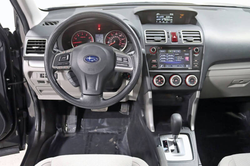 2016 Subaru Forester 2.5i