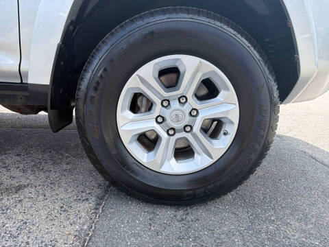 2017 Toyota 4Runner SR5