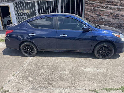 2018 Nissan Versa