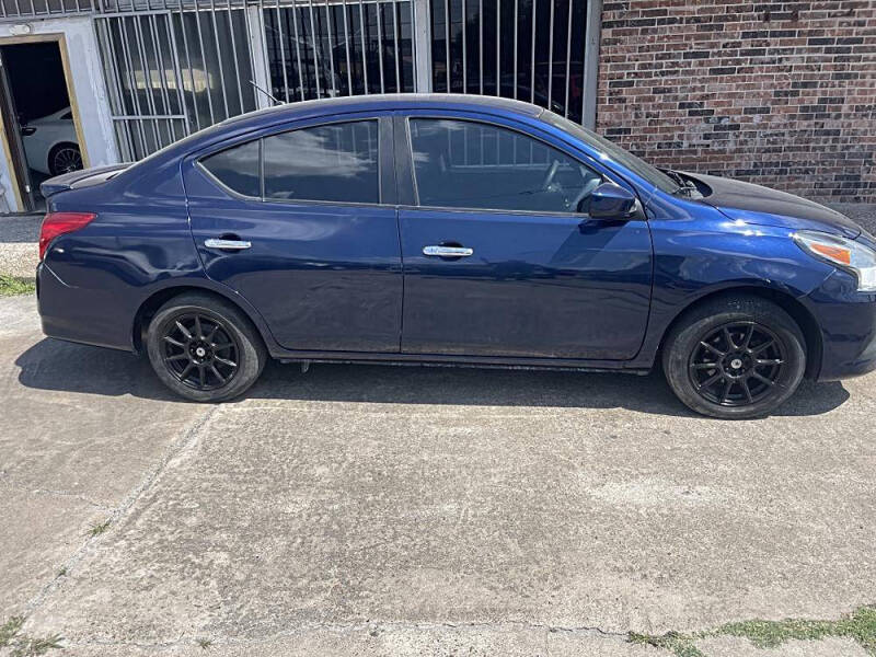 2018 Nissan Versa