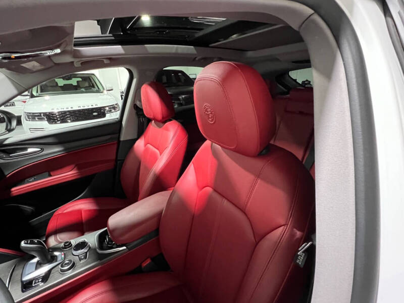 2021 Alfa Romeo Stelvio Ti