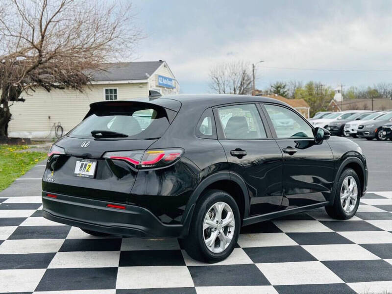 2023 Honda HR-V LX