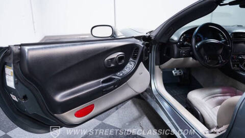 2004 Chevrolet Corvette