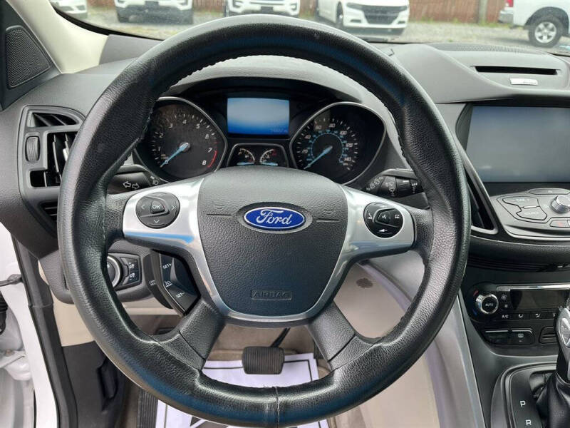 2015 Ford Escape SE