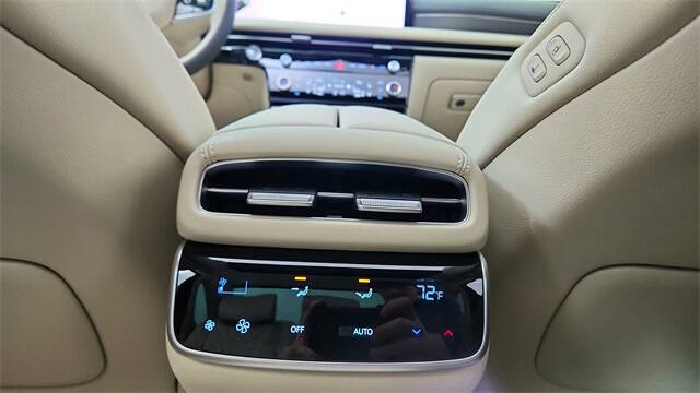 2025 Genesis G80 2.5T Sport Prestige