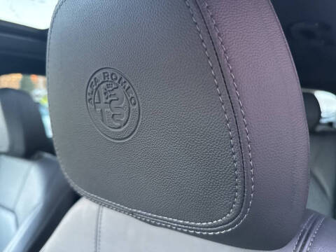 2023 Alfa Romeo Stelvio Ti