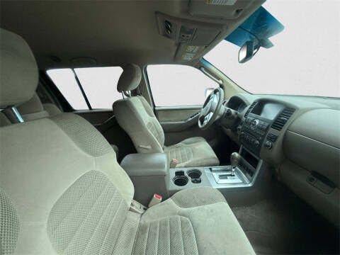 2012 Nissan Pathfinder SV