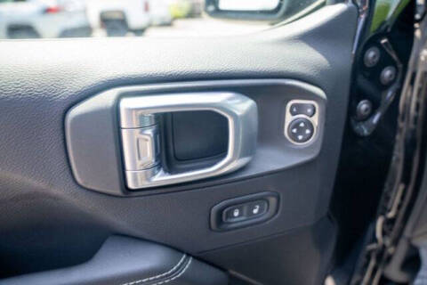 2022 Jeep Gladiator Overland