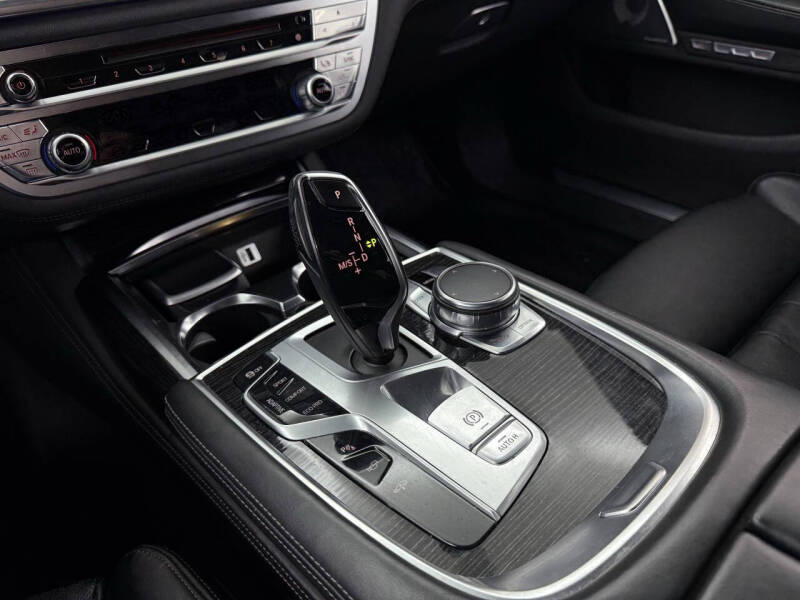 2016 BMW 7 Series 750i xDrive