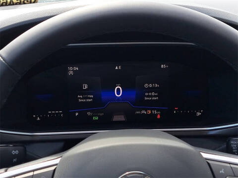 2025 Volkswagen Taos SE Black