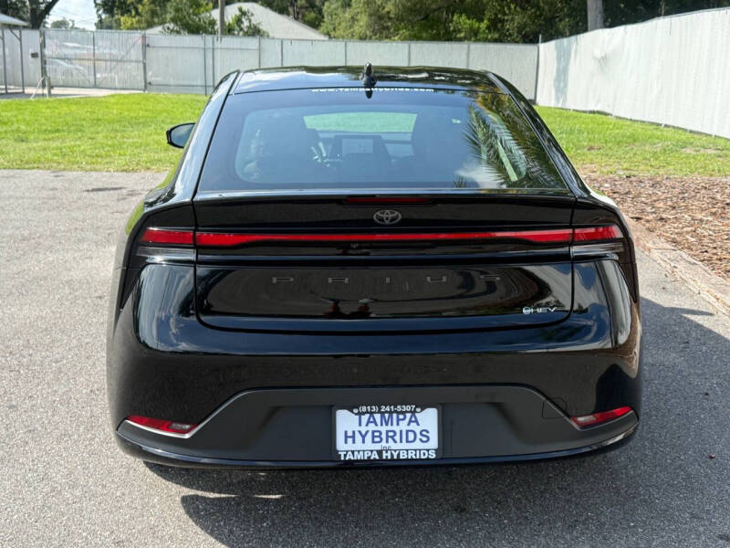 2024 Toyota Prius LE