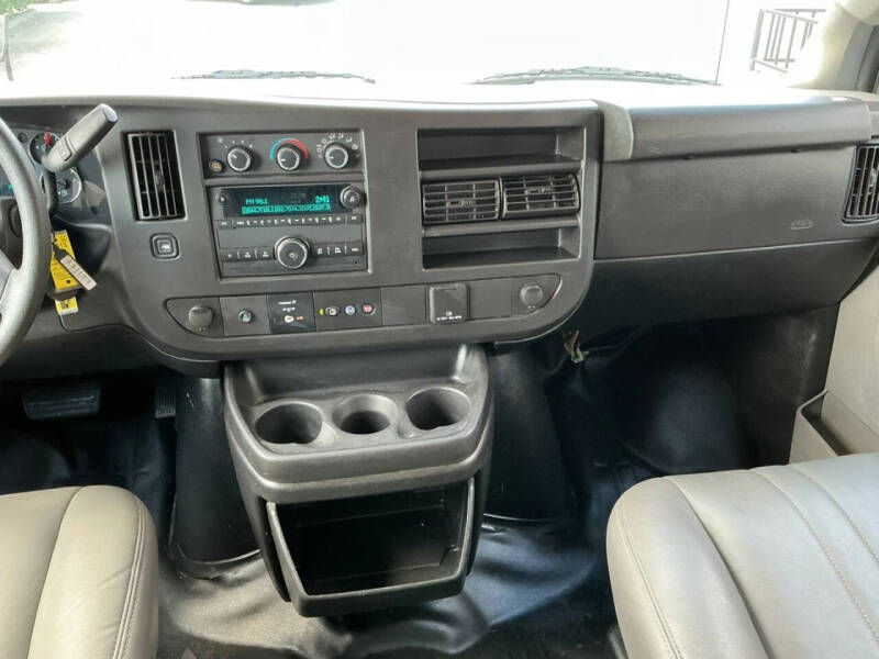 2020 Chevrolet Express 2500