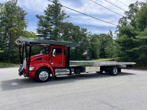 2022 Kenworth T370