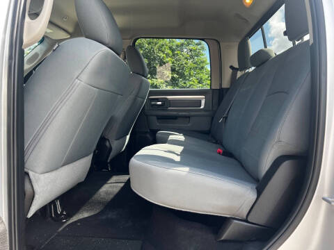 2019 RAM 1500 Classic SLT