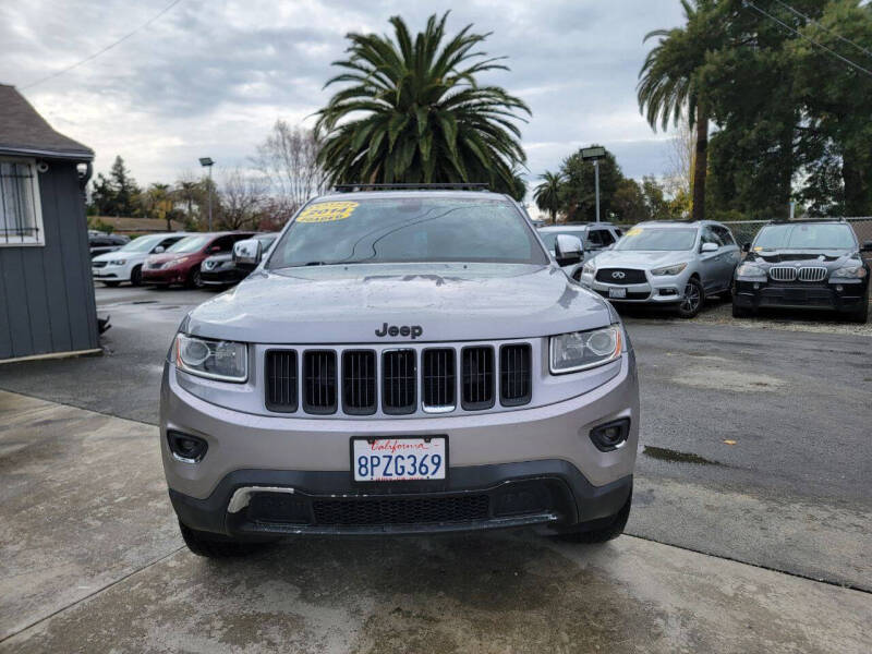 2014 Jeep Grand Cherokee Limited photo 3