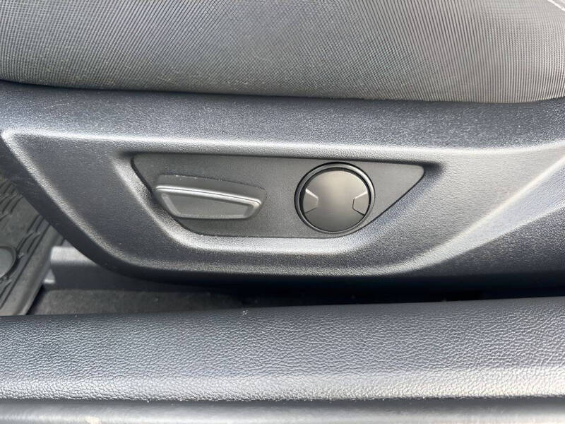 2022 Ford Mustang Mach 1