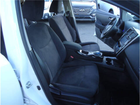 2015 Nissan LEAF