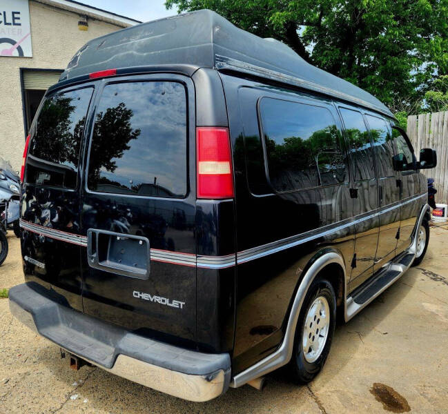2005 Chevrolet Express 1500