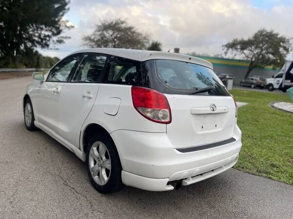 2004 Toyota Matrix  - $0